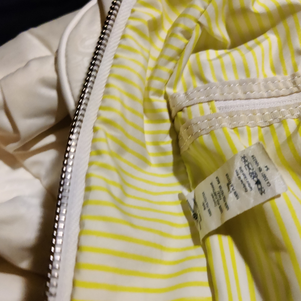 Lululemon Backpack - Picture 6 of 8